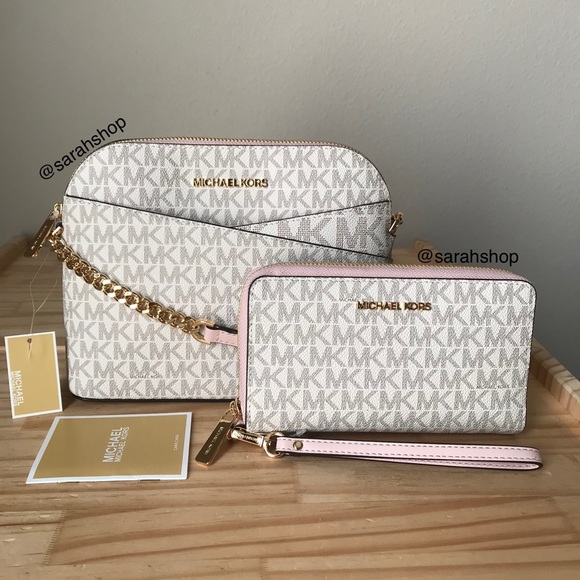 Michael Kors Handbags - 🌼Michael Kors set
